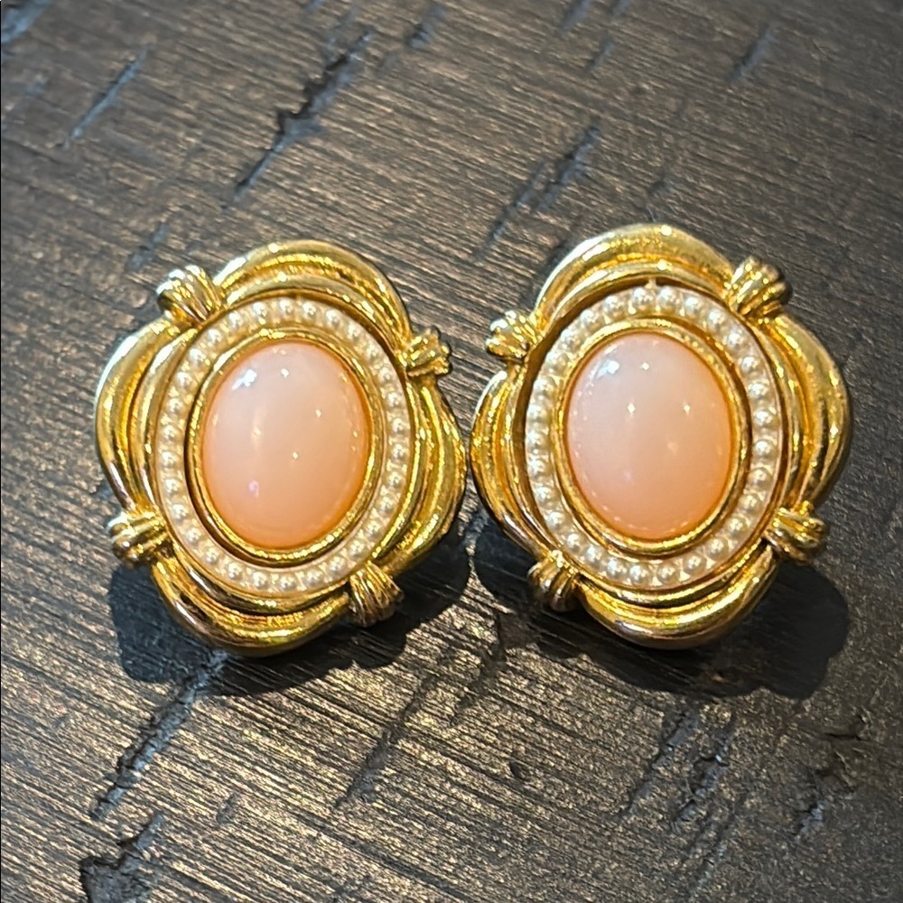 Vintage Estate Faux Pearl Elegant Gold and Pink Pierced Earrings
